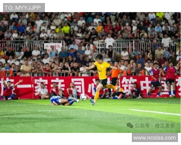 深圳足球队总决赛灵活性展现出色战术调整与团队配合的完美结合