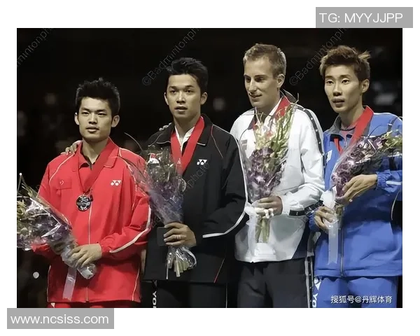 足球明星告别演说:回顾辉煌岁月与未来展望的感人致辞 足球明星告别演说:回顾辉煌岁月与未来展望的感人致辞